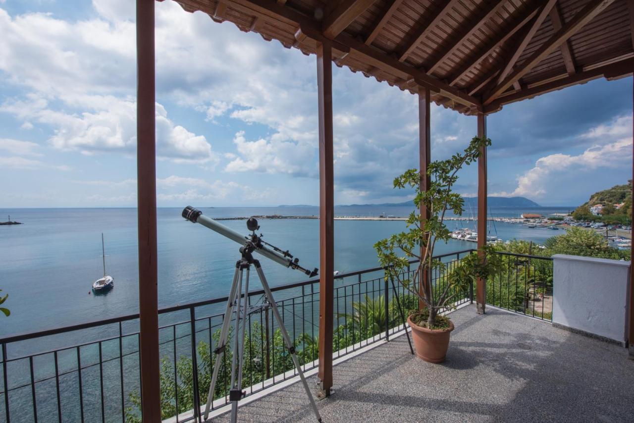 Orfanos Loutraki Rooms Loutraki (Skopelos) Exterior photo